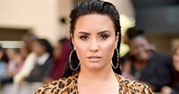 Internada, Demi Lovato sofre com complicações da overdose, diz TMZ ...