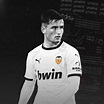 Hugo Guillamón: Valencia’s Blossoming Young Defender – Breaking The Lines
