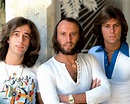 THE BEE GEES LEGENDARY POP MUSIC GROUP - 8X10 PUBLICITY PHOTO (OP-010)