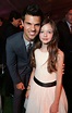 Taylor Lautner Mackenzie Foy | Twilight pictures, Twilight book ...