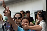 Thailand: Anti-Coup Protesters Adopt Hunger Games' Three-Fingered Salute