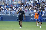 Pepe Mel heads up his first training session | Málaga CF | Web Oficial