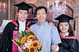 畢業家庭相 畢業袍相 家庭攝影 全家福 Graduation Family Photos - New Vision Professional ...