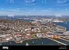 Vista aérea del puerto de Newark en Bayonne, Nueva Jersey, EE.UU. La ...