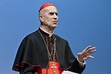 Tarcisio Bertone, il cardinale più potente e controverso | Giornalettismo