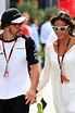 Fernando Alonso y Lara Álvarez, pareja feliz