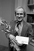 1977: Lars Saabye Christensen. 2013: Hvem får prisen?