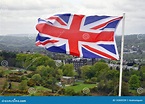 Bandeira De Grâ Bretanha Na Paisagem Britânica Do País Imagem de Stock ...