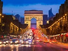 Champs-Élysées in Paris besuchen mit vielen exklusiven Geschäften