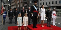 Spagna, Letizia è regina ecco le immagini della nuova famiglia reale ...