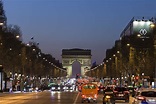 Champs-Élysées - Paris attraction - Love to Eat and Travel