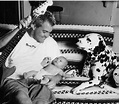 Brad Nowell of Sublime and Lou Dog (band's mascot) : r/celebswiththeirpets