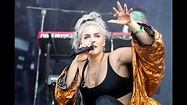 Anne Marie - 2002 Live Performance - YouTube