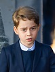 El príncipe Guillermo y Kate Middleton valoran mandar al príncipe Jorge ...