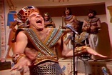 See Steve Martin perform "King Tut" on SNL (1978) - Click Americana