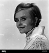 Die deutsche Sängerin und Plant Inge Brück, Deutschland 1960er Jahre ...