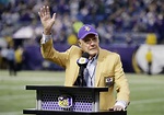 Hall of Fame coach of Bombers and Vikings, Bud Grant, passes away at 95 ...