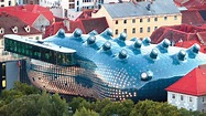 Graz Art Museum in Austria, 2003 [2014x1132] : r/ArchitecturePorn