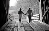 Cute couple photo. Love the Covered Bridge | Covered bridge photo, Cute ...
