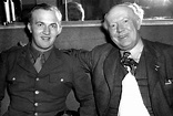 In New York to appear in Army shows, Guy Kibbee dines with his son ...