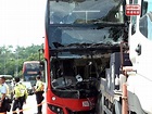 屯門公路車禍33人傷 巴士車頭陷入吊臂車車尾 - 新浪香港