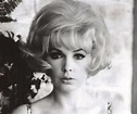 Stella Stevens Biography - Facts, Childhood, Family Life & Achievements