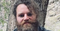 Why Is Gabe Brown Wearing Eyeliner in 'Alaskan Bush People'?