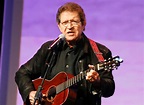 Country star and hit Elvis songwriter Mac Davis dies at 78 – WBTW