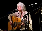 A Full Circle for Emmylou Harris - The New York Times
