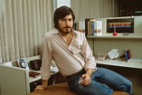 30 Fascinating Photographs of a Young Steve Jobs in the 1970s and 1980s ...