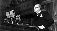 Winston Churchill - Victory - House of Commons - May 13, 1940 - YouTube