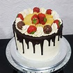 Cream Cake - Cakes by Mehwish