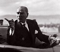 29 Ekim Cumhuriyet Bayramı'na özel Atatürk fotoğrafları ve Türk Bayrağı ...