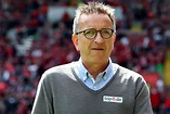 Norbert Meier beendet seine Trainer-Karriere