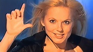 Geri Halliwell - Lift Me Up (Live at TOTP 1999) • HD - YouTube