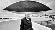 Exibição do documentário Oscar Niemeyer – A vida é um sopro