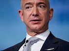 Jeff Bezos used a mind trick to decide if he should start Amazon ...