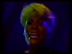 Dionne Warwick - Walk Away - Live at The Terry Wegan Show - 1990 - YouTube
