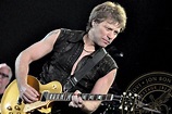 Bon Jovi (via Gibson Les Paul) Jon Bon Jovi, Gibson Les Paul, Phil ...