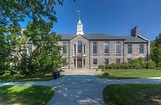 Experience University of Rhode Island in Virtual Reality.