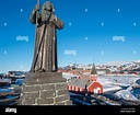Hans Egede Denkmal. Die Altstadt von Nuuk, der Hauptstadt von Grönland ...