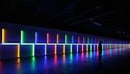 Dan Flavin: una perspectiva minimalista con luz fluorescente en el ...
