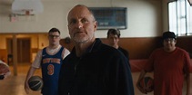 El tráiler de Champions muestra el regreso al baloncesto de Woody Harrelson