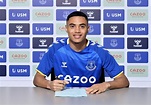 Dobbin Signs New Everton Deal