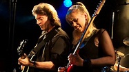 Photo stills 'Steve Hackett & Band' - Spirit of 66 - 2010 - YouTube