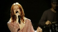 [HD] Axelle Red - A Tatons (Bataclan 2003) - YouTube