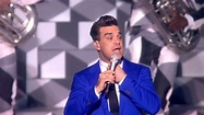Robbie Williams - Candy (Live at BRIT Awards 2013) - YouTube