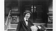 ‘Holding On Upside Down,’ a Biography of Marianne Moore - The New York ...