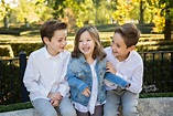 Tres hermanos adorables - Mónica Reverte Fotografía