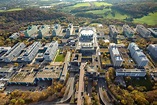 Luftaufnahme Bochum - Campus- Gebäude der Ruhr-Universität in Bochum im ...